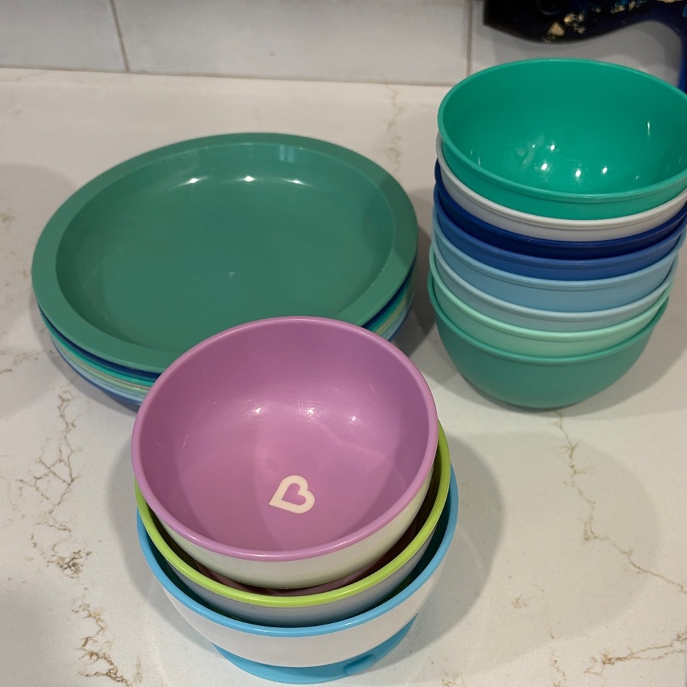Plastic Kids Bowls and Plates